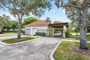 2010 Alta Meadows Ln, Delray Beach, FL 33444 - Photo 31