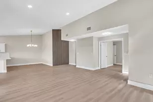 2627 Emerald Way N, Deerfield Beach, FL 33442 - Photo 17