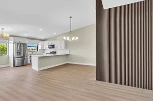 2627 Emerald Way N, Deerfield Beach, FL 33442 - Photo 15
