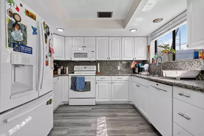 1055 NW 18th Avenue, Delray Beach, FL 33445 - Photo 3