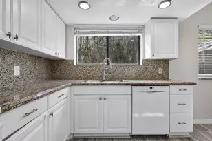 1055 NW 18th Ave, Delray Beach, FL 33445 - Photo 15