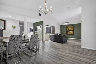 1055 NW 18th Ave, Delray Beach, FL 33445 - Photo 11