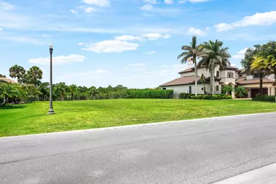 205 SE Fiore Bello, Port Saint Lucie, FL 34952 - Photo 5