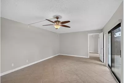 744 Springdale Circle, Palm Springs, FL 33461 - Photo 7