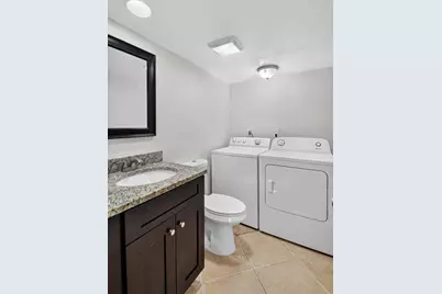 744 Springdale Circle, Palm Springs, FL 33461 - Photo 11