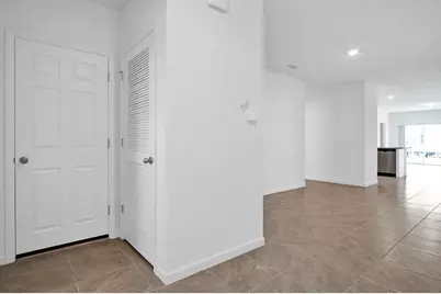 12341 SW Nettuno Way, Port Saint Lucie, FL 34987 - Photo 17