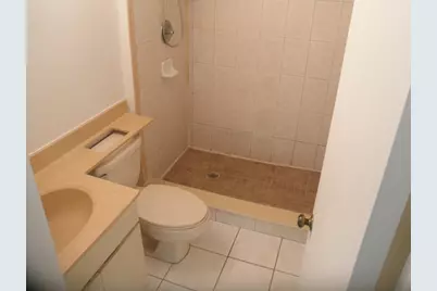 3896 Victoria Drive, West Palm Beach, FL 33406 - Photo 9