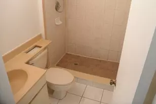 3896 Victoria Dr, West Palm Beach, FL 33406 - Photo 9
