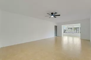 1142 W Circle Ter Terrace W, Delray Beach, FL 33445 - Photo 9