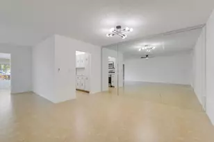 1142 W Circle Ter Terrace W, Delray Beach, FL 33445 - Photo 11