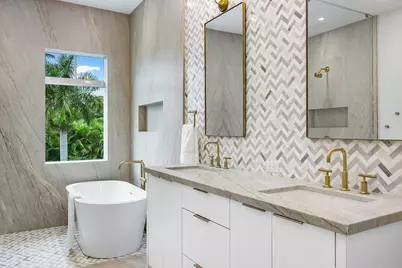 909 Bond Way, Delray Beach, FL 33483 - Photo 39