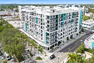 2001 Hollywood Blvd, Hollywood, FL 33020 - Photo 1