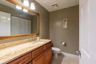 1599 Woodbridge Lakes Cir, West Palm Beach, FL 33406 - Photo 11