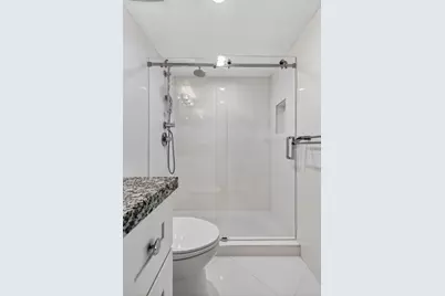 180 Yacht Club Way #304, Hypoluxo, FL 33462 - Photo 3