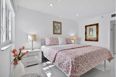 180 Yacht Club Way #304, Hypoluxo, FL 33462 - Photo 13