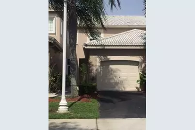2185 Salerno Circle, Weston, FL 33327 - Photo 3