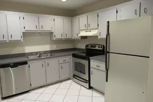 1065 Manor Dr, Palm Springs, FL 33461 - Photo 5
