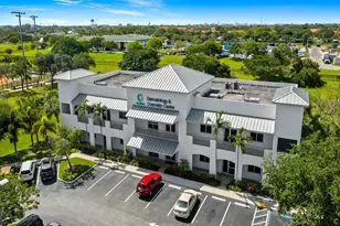 260 SW Natura Ave, Deerfield Beach, FL 33441 - Photo 1
