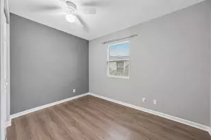 3207 Pinewood Ave, West Palm Beach, FL 33407 - Photo 5