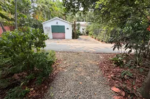 42 SW 6th St, Dania Beach, FL 33004 - Photo 51