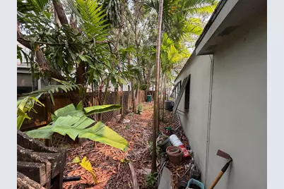 42 SW 6th Street, Dania Beach, FL 33004 - Photo 47