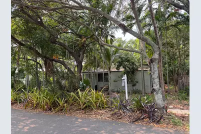 42 SW 6th Street, Dania Beach, FL 33004 - Photo 3