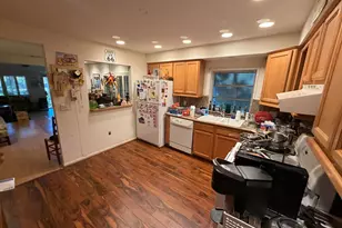 42 SW 6th St, Dania Beach, FL 33004 - Photo 21