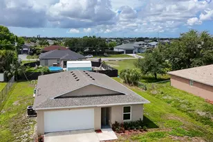 26 NE 12th Terrace, Cape Coral, FL 33909 - Photo 3