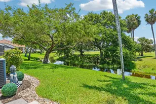 692 W Palm Aire Dr, Pompano Beach, FL 33069 - Photo 43