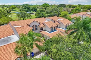 692 W Palm Aire Dr, Pompano Beach, FL 33069 - Photo 43