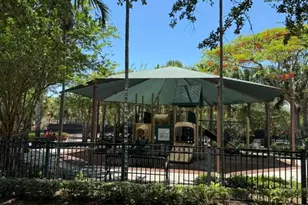 692 W Palm Aire Dr, Pompano Beach, FL 33069 - Photo 47