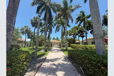 692 W Palm Aire Drive, Pompano Beach, FL 33069 - Photo 49