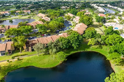 5087 Oakhill Lane, Delray Beach, FL 33484 - Photo 11