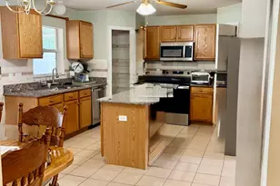 2408 Sandridge Cir, Eustis, FL 32726 - Photo 7