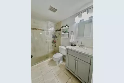 1104 Green Pine Boulevard #G1, West Palm Beach, FL 33409 - Photo 9