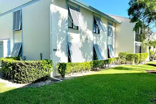 1104 Green Pine Blvd, West Palm Beach, FL 33409 - Photo 17
