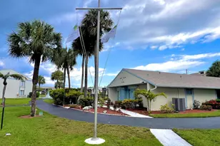 1104 Green Pine Blvd, West Palm Beach, FL 33409 - Photo 19