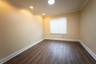 2011 E Discovery Cir E, Deerfield Beach, FL 33442 - Photo 27