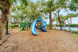 550 Tomahawk Ct, Palm Beach Gardens, FL 33410 - Photo 55