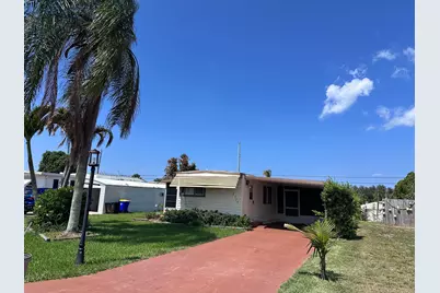 8379 SE Eagle Avenue, Hobe Sound, FL 33455 - Photo 1