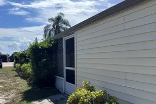 8379 SE Eagle Ave, Hobe Sound, FL 33455 - Photo 11