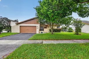3857 NW 1st Pl, Deerfield Beach, FL 33442 - Photo 1
