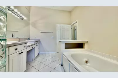 619 SE Forgal Street, Port Saint Lucie, FL 34983 - Photo 23