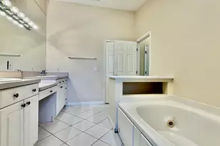 619 SE Forgal St, Port Saint Lucie, FL 34983 - Photo 23