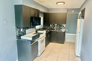 2400 NW 85th Ave, Sunrise, FL 33322 - Photo 11