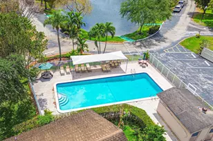 2146 Nova Village Dr, Davie, FL 33317 - Photo 41