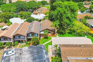 2146 Nova Village Dr, Davie, FL 33317 - Photo 31