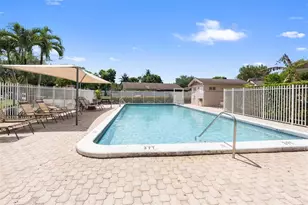 2146 Nova Village Dr, Davie, FL 33317 - Photo 39