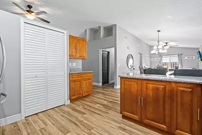 2696 NW 94th Avenue, Coral Springs, FL 33065 - Photo 13
