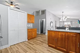 2696 NW 94th Ave, Coral Springs, FL 33065 - Photo 13